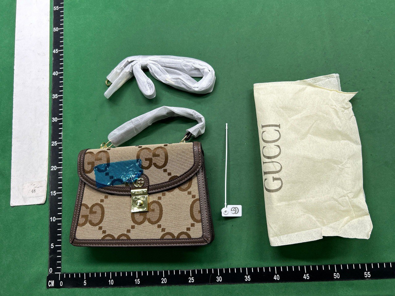 Gucci fashion bag - 4
