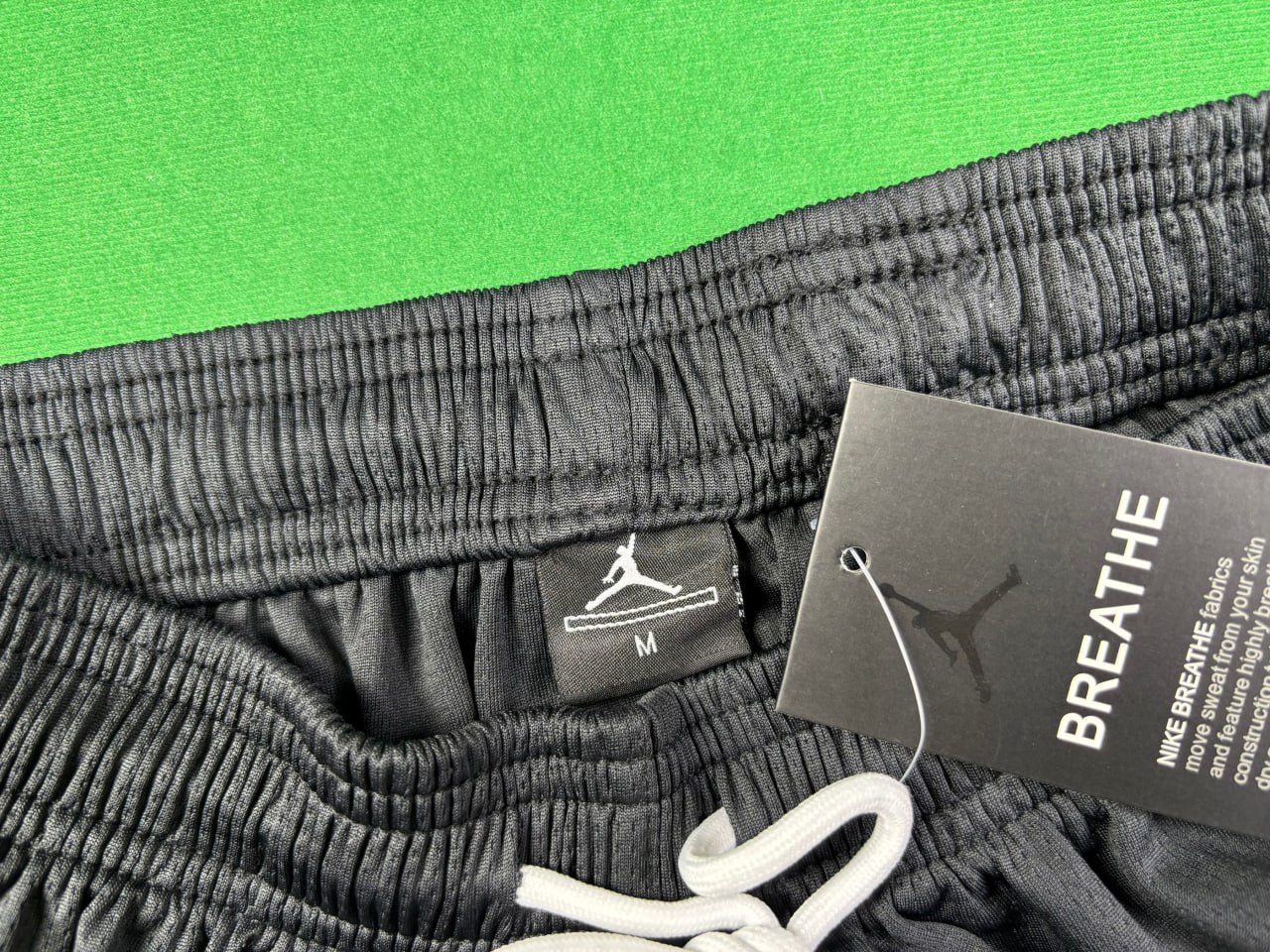  Nike sports shorts  - 4