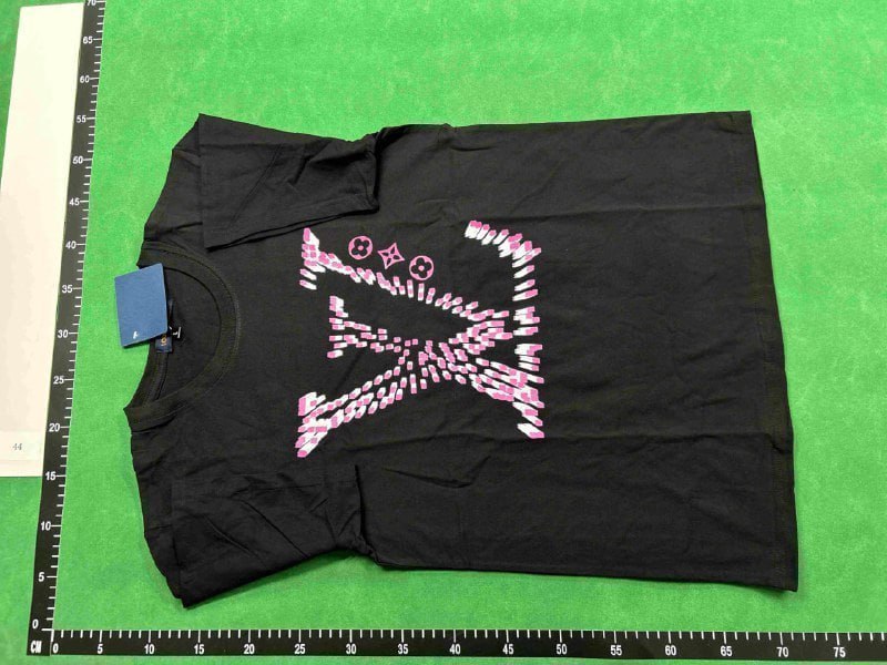 Louis Vuitton T-shirt （40style ） - 4