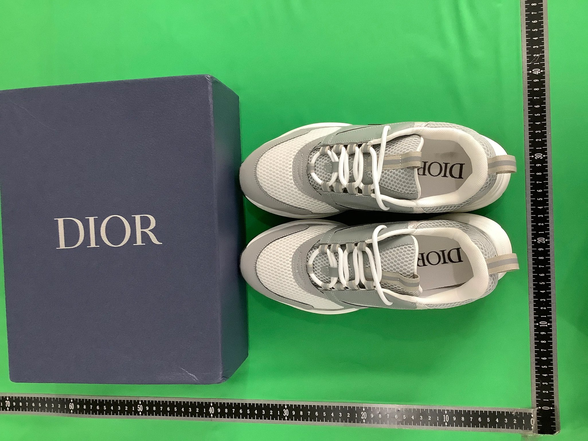 Dior B22 - 2