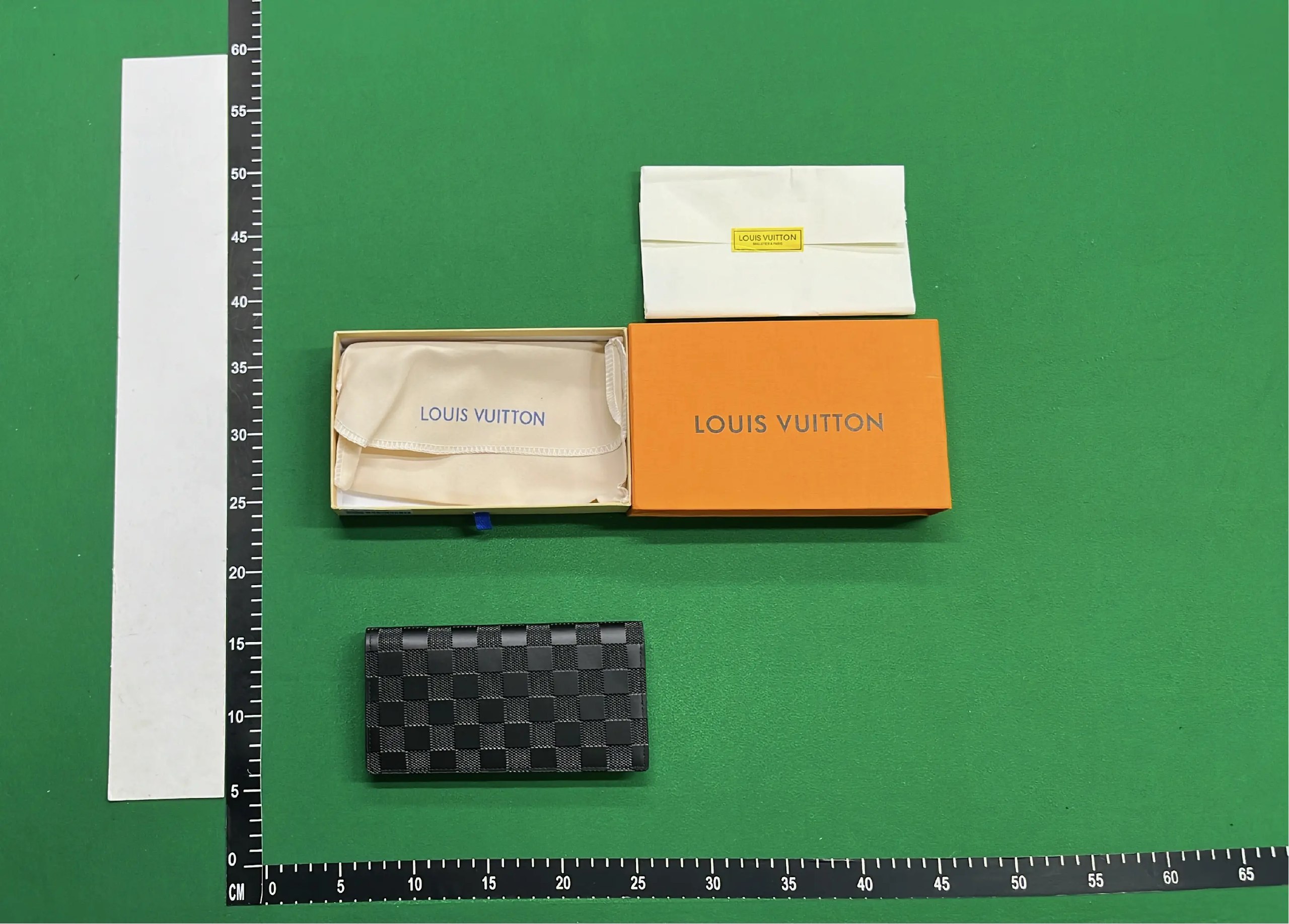  LV fashion wallet - 2