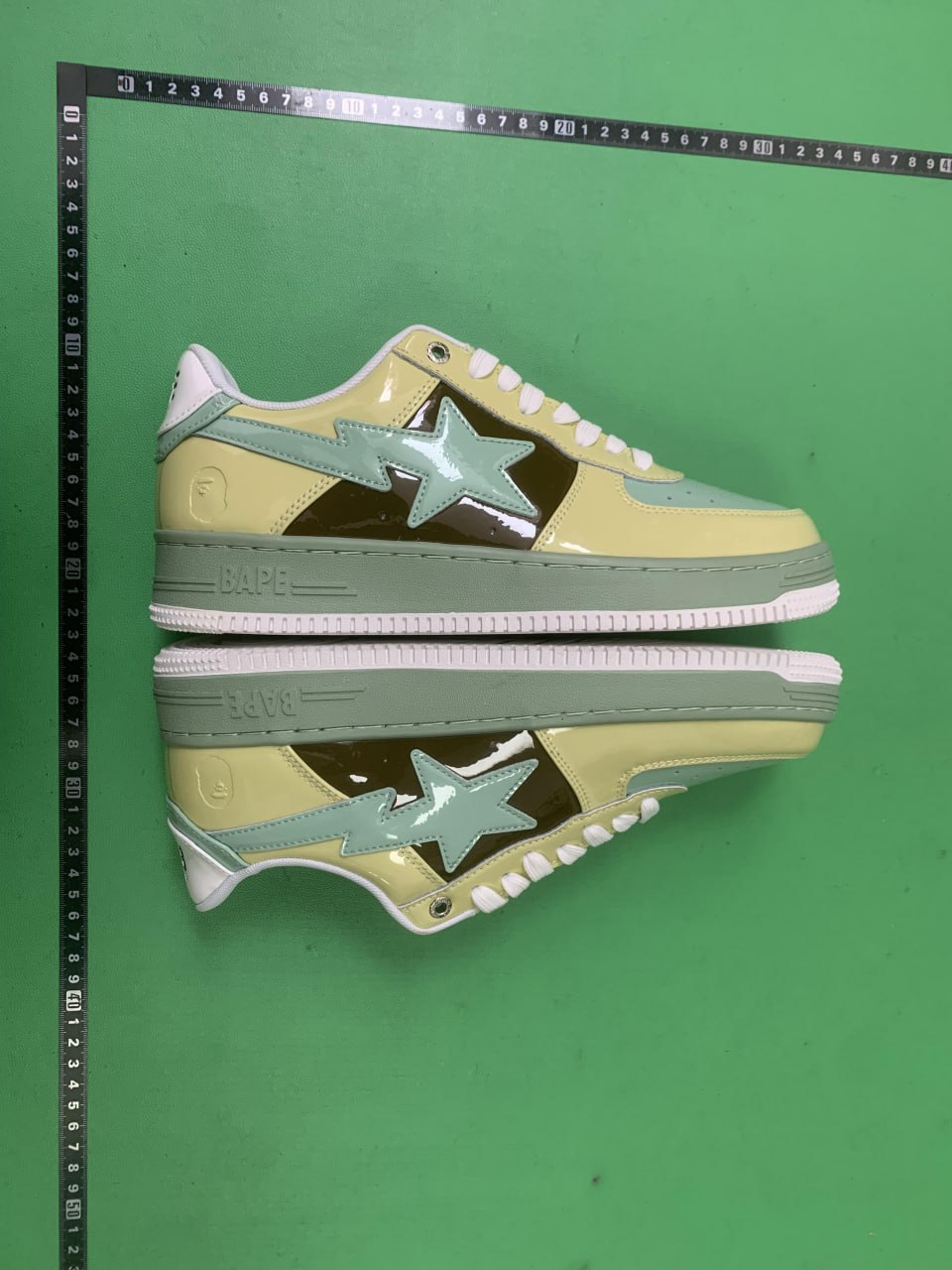 A Bathing Ape Bape  collection 2 - 4