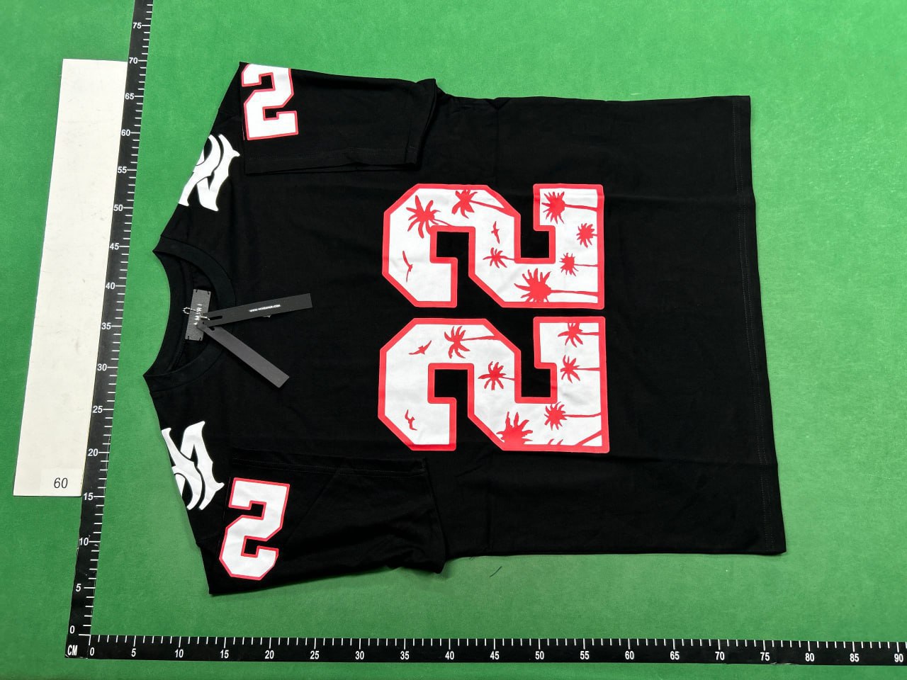 Amiri tee   (40 CP) - 2