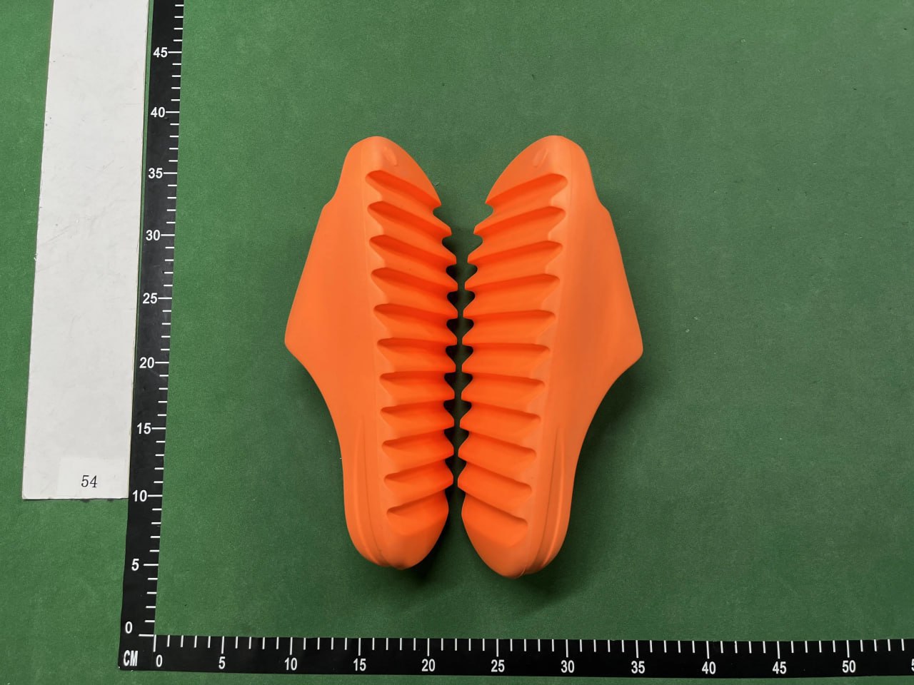  Yeezy Slide Shoes - 4