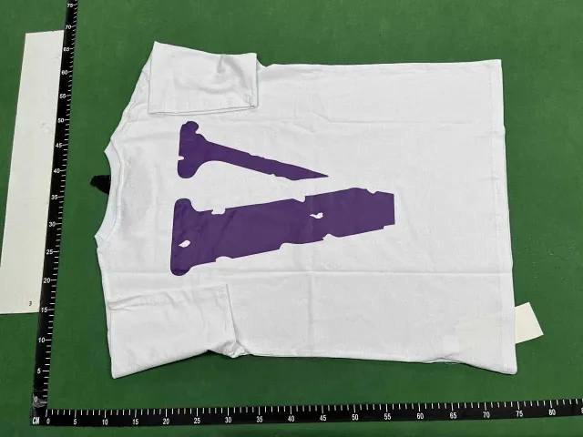  Vlone T-Shirt - 5