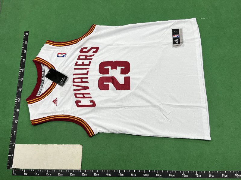 Lebron James Cleveland Jersey - 4