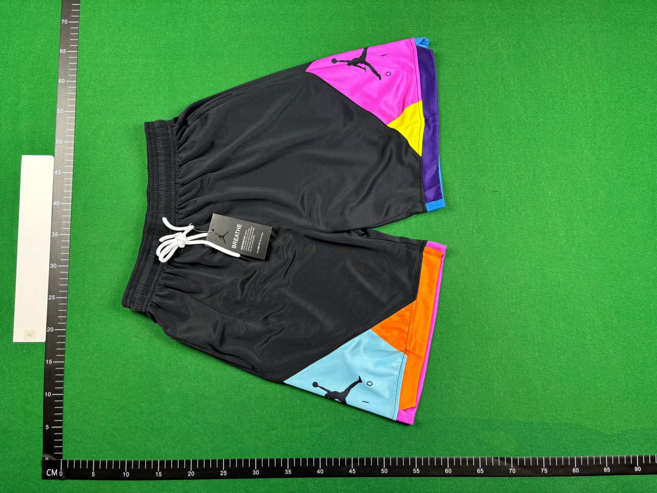  The Nike sports shorts - 4