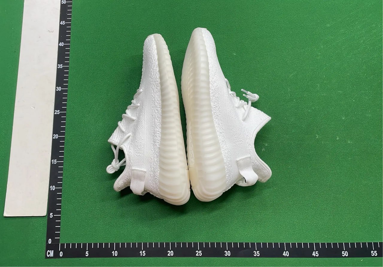 Yeezy 350 - 5