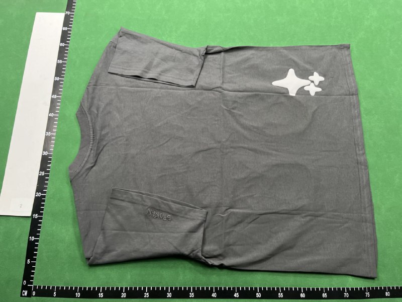 BROKEN PLANET Tee  - 2