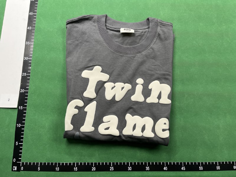 BROKEN PLANET Tee  - 3