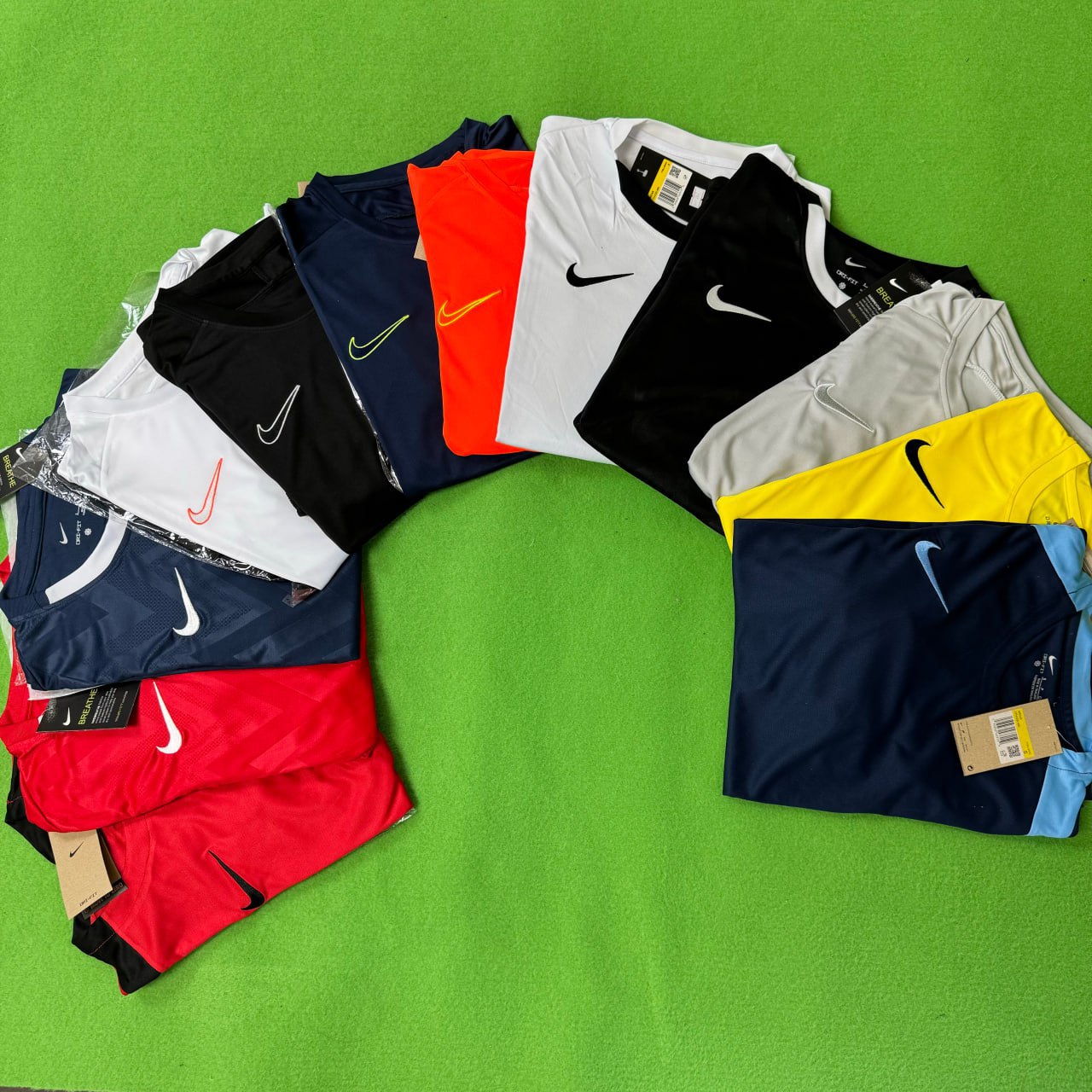  NIKE Suit (20+styles) - 2