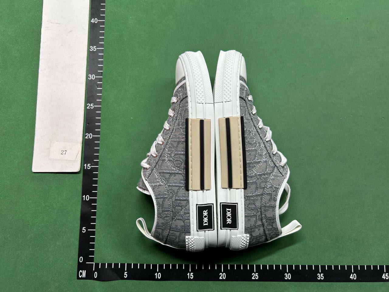  Dior B23 - 2