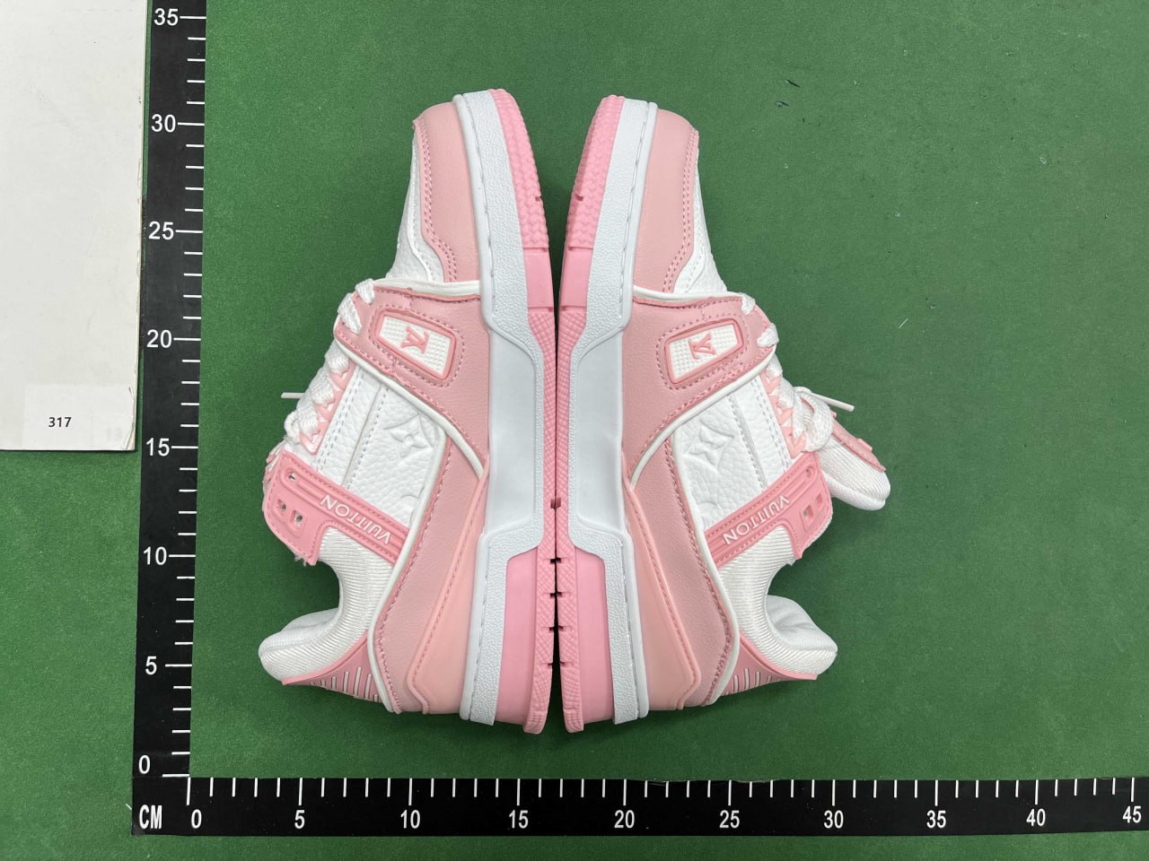 Louis Vuitton trainer - 3