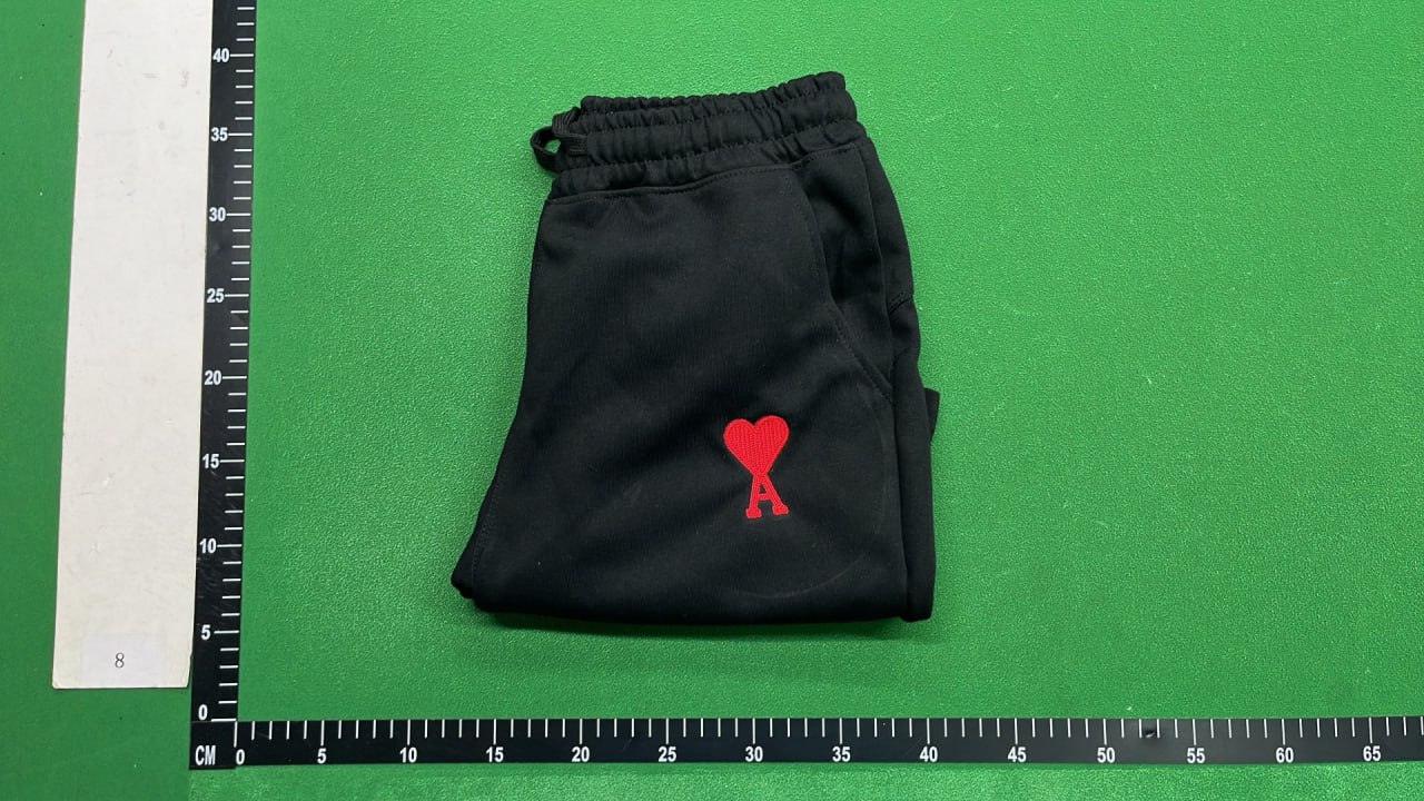 Ami Shorts    - 4