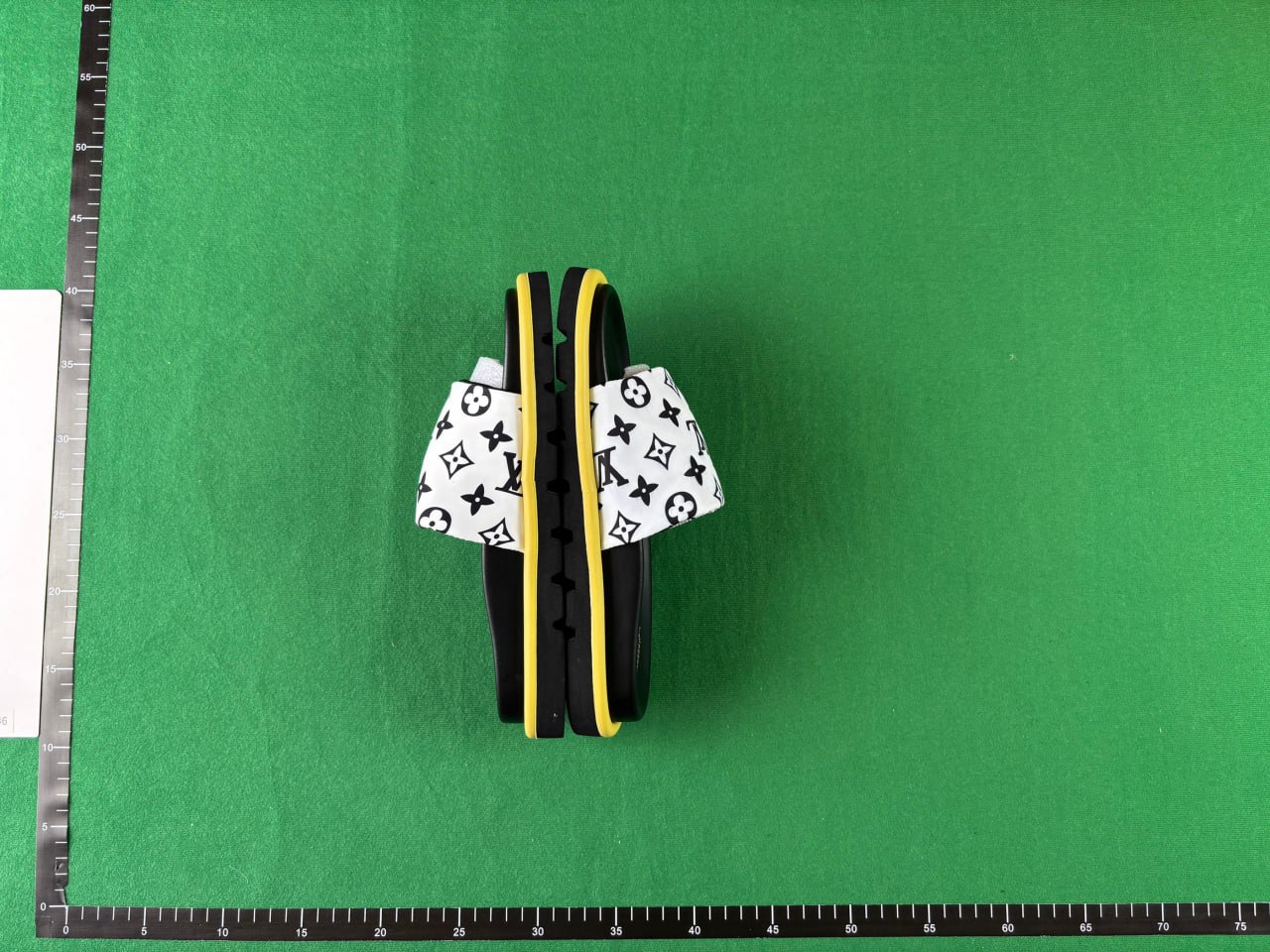 Louis Vuitton Slippers - 3