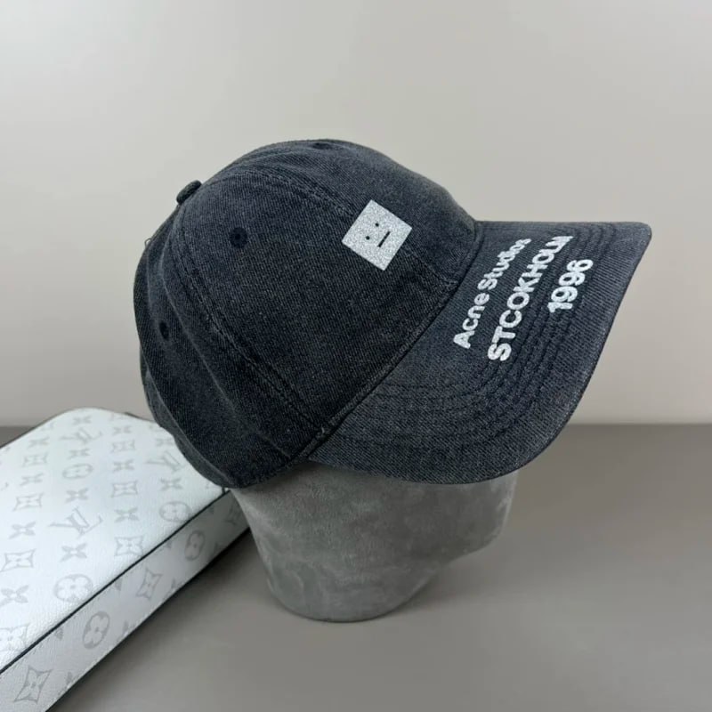 Acne Studios - 2