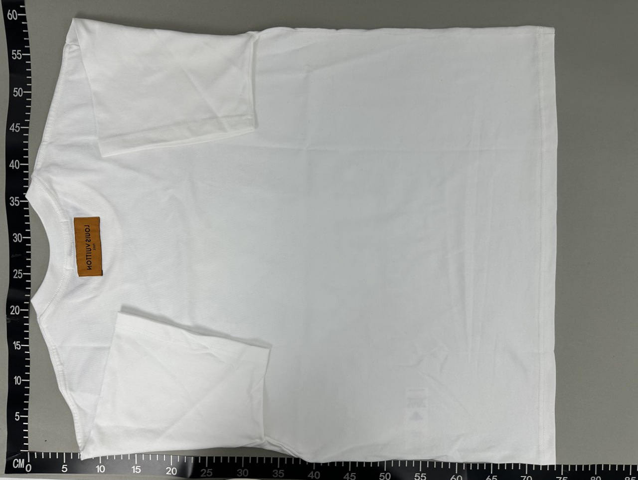 Louis Vuitton Tee - 3
