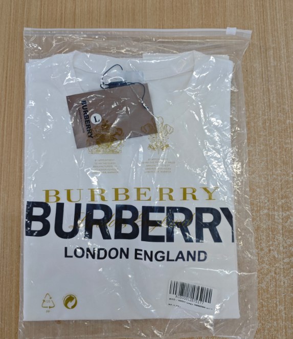 Burberry T-Shirt - 2