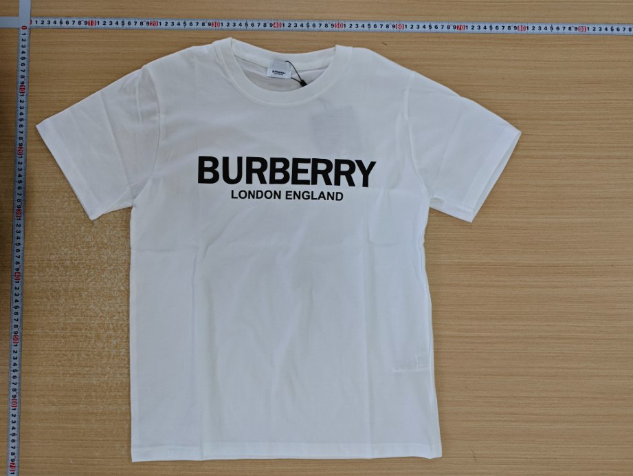 Burberry T-Shirt - 4