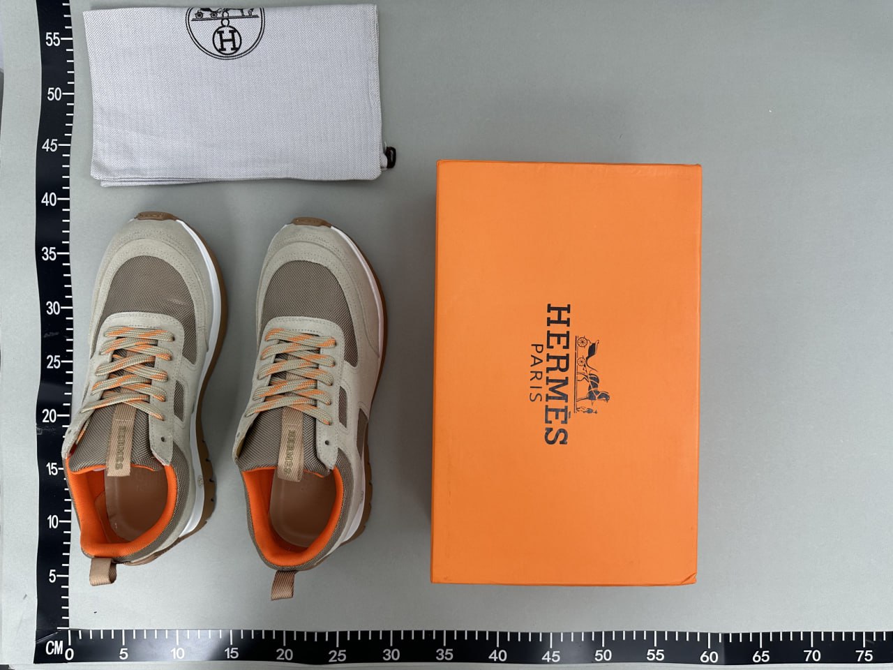Hermès - 4