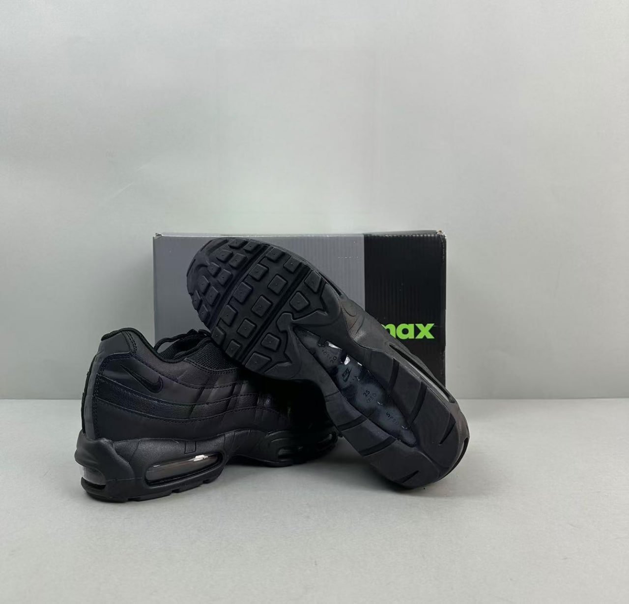 Nike Air Max 95 - 4