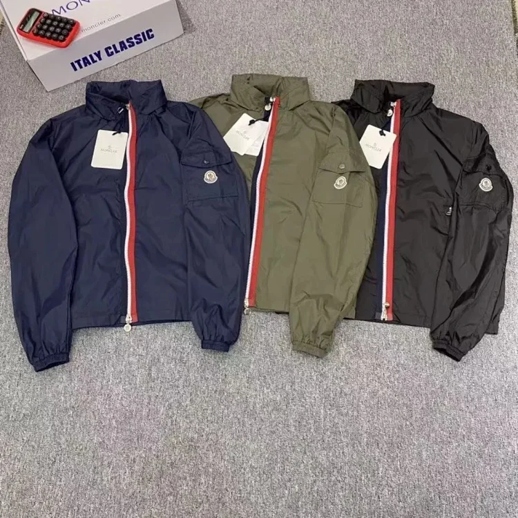 Moncler rain jackets/The north face Hard 