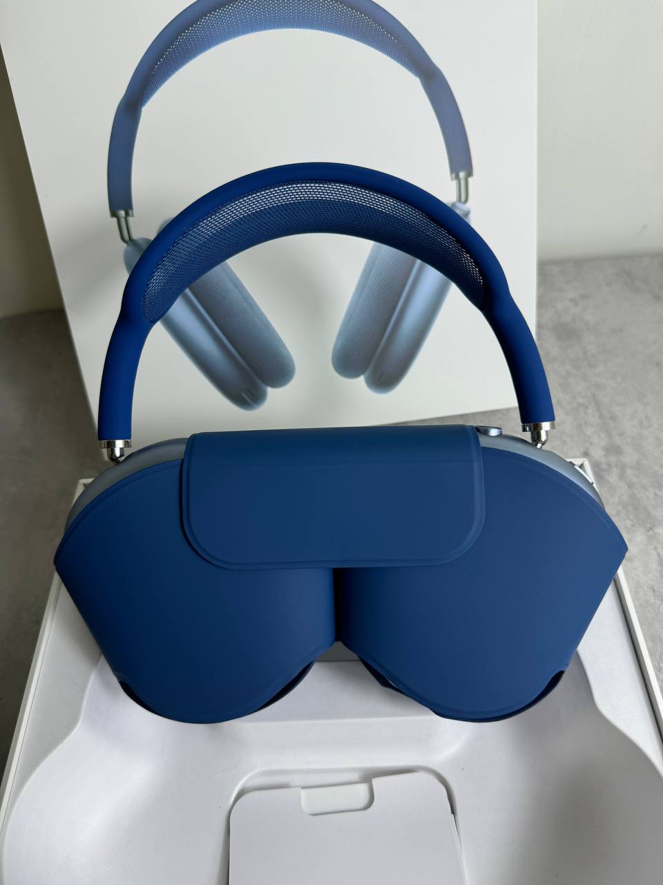 AIRPODS MAX