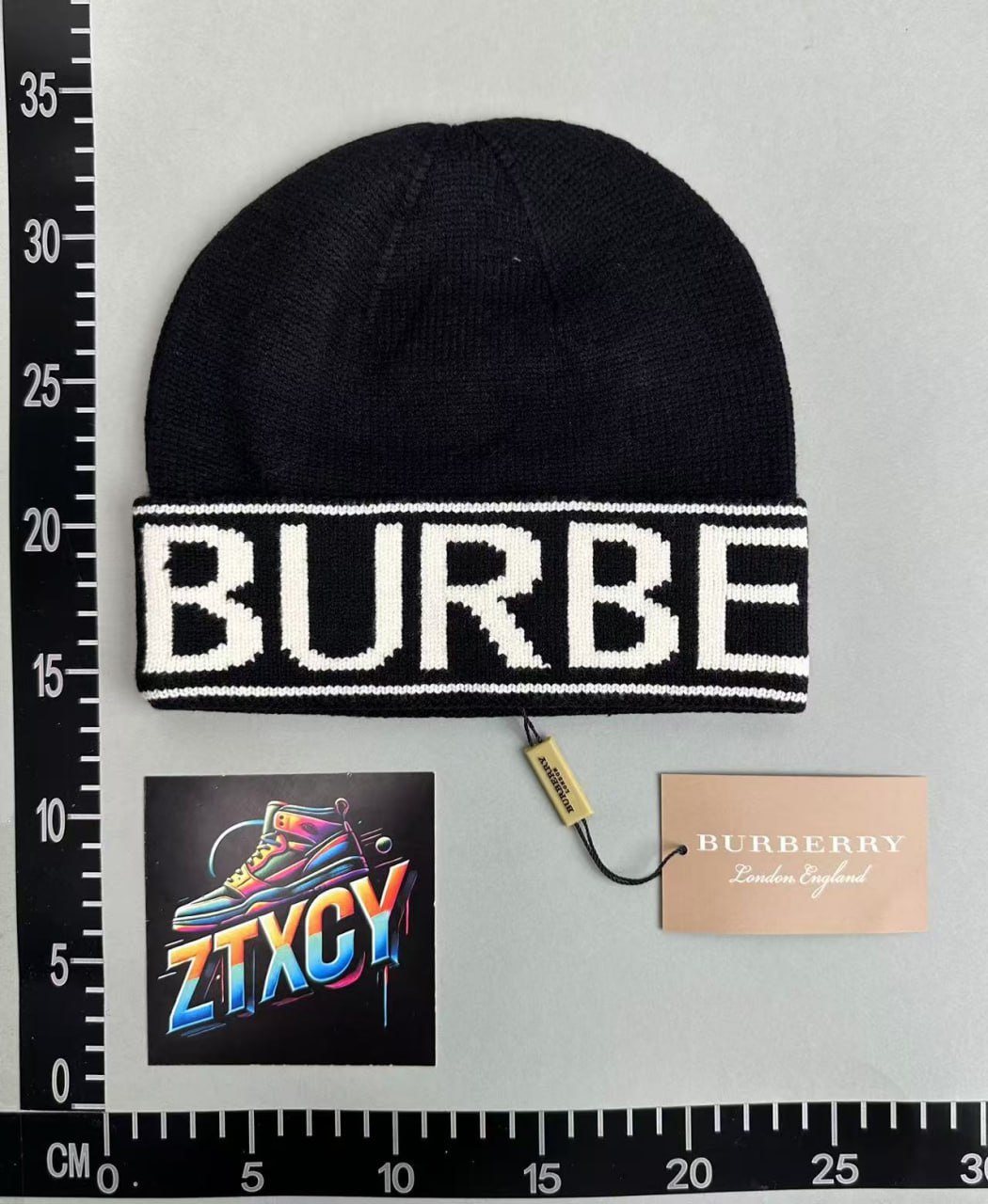 BURBERRY Hat - 4