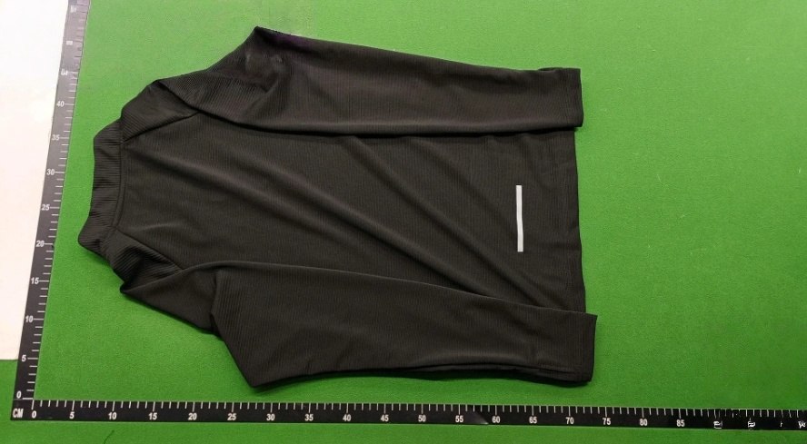 Nike Sportswear - 2