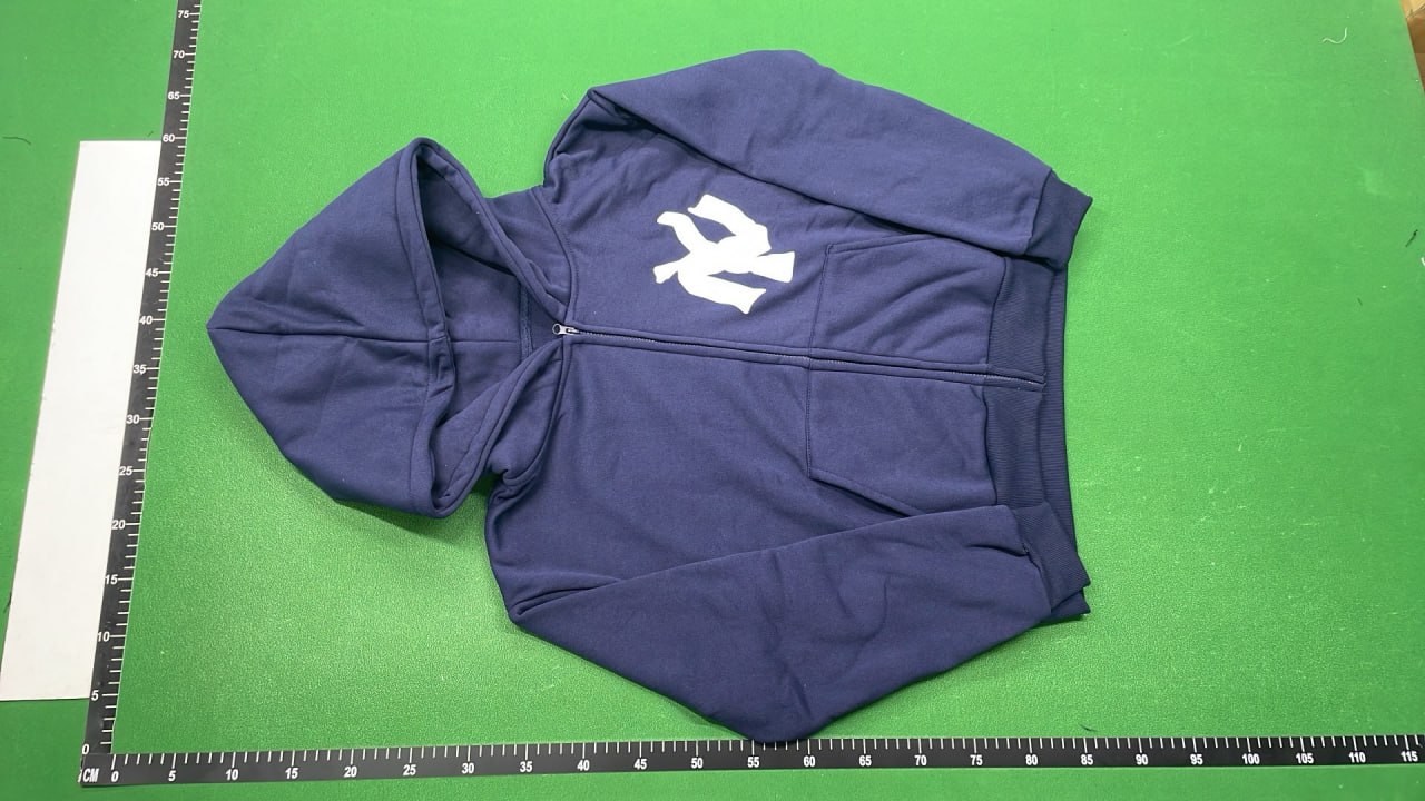 Akimbo Hoodie - 4
