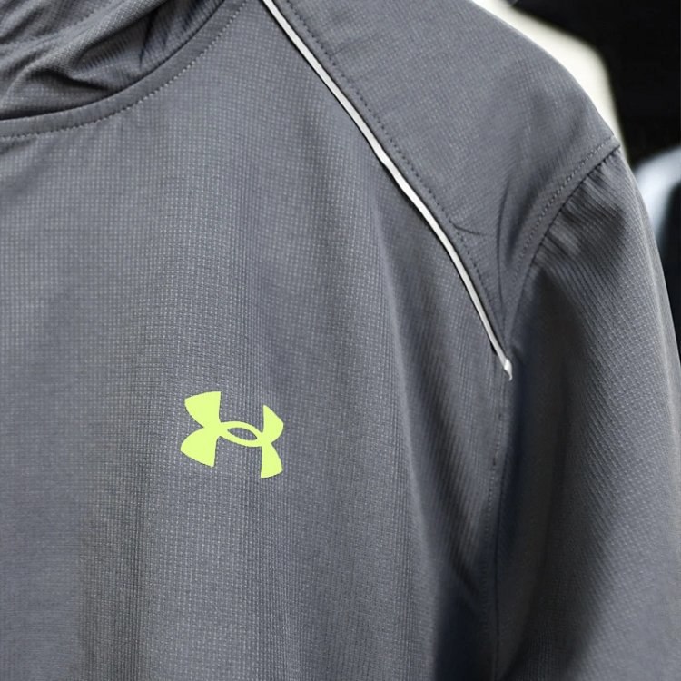 Under Armor Jacket - 4