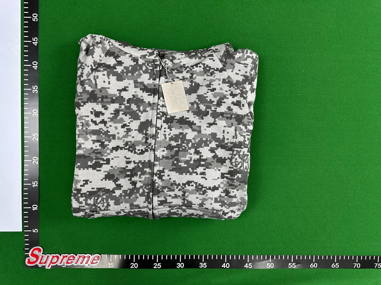 Mertra Hoodie - 4