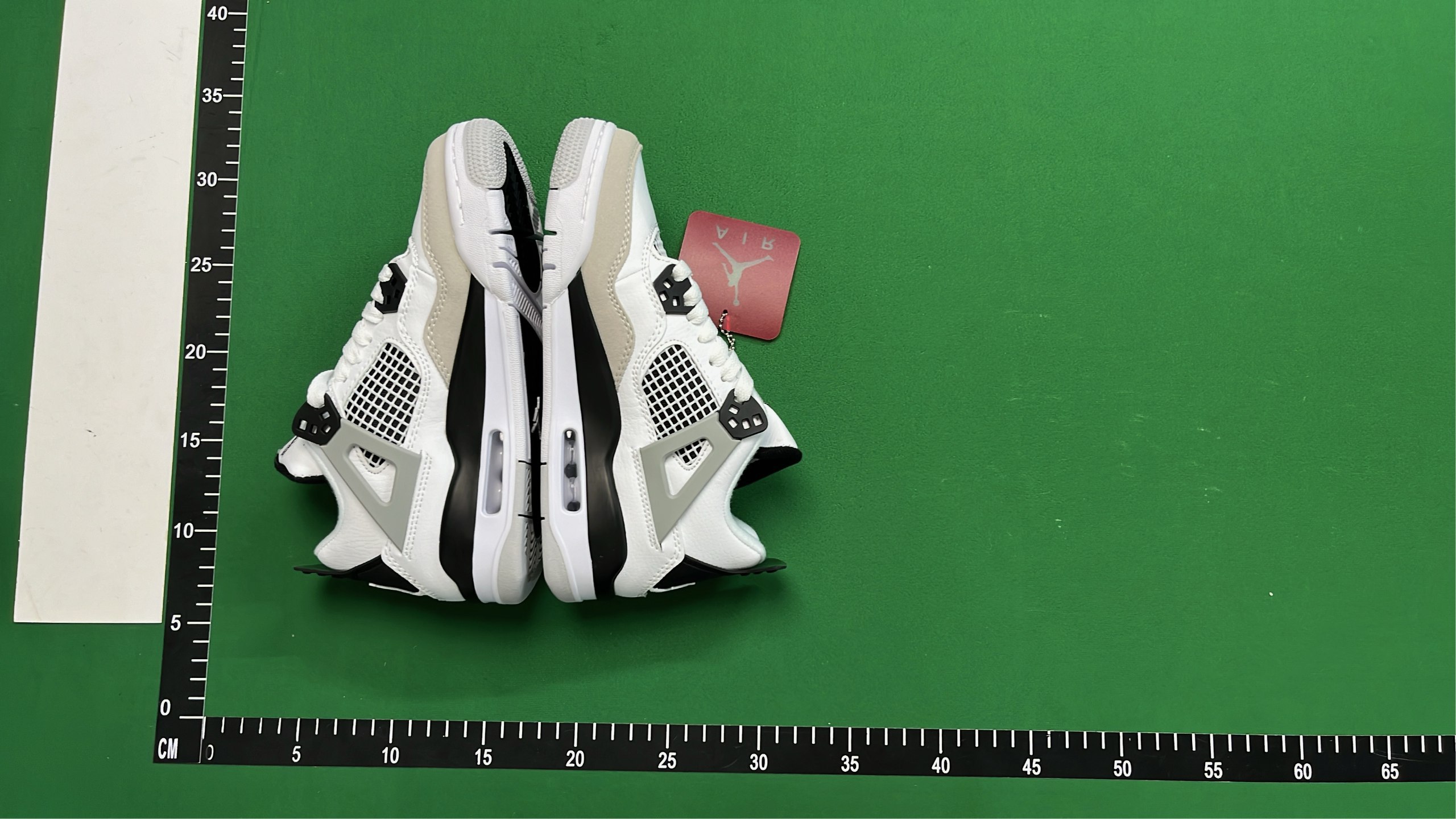 Air Jordan 4 Retro Sneakers - 4