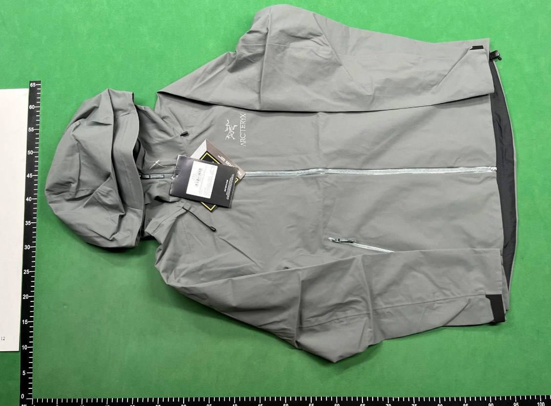 ARC’TERYX Jacket - 4