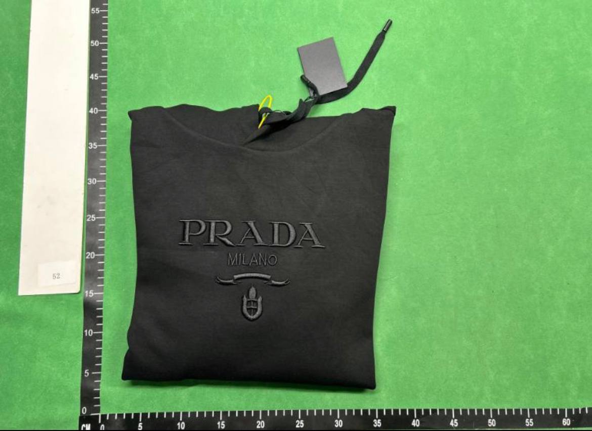 Prada - 4
