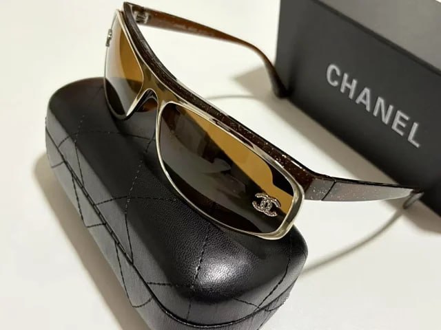 CHANEL Aviator-Style Sunglasses - 3