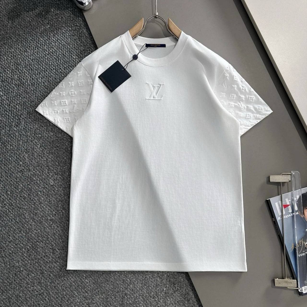 LV-T-Shirt - 3