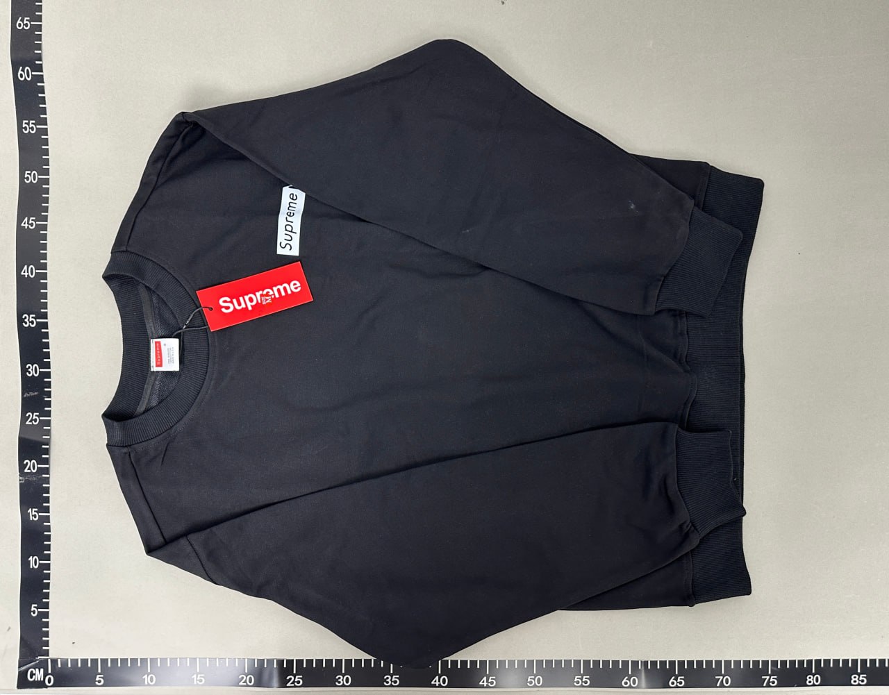 Supreme Hoodie - 3
