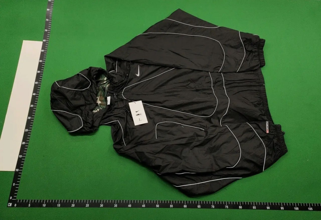 Corteiz Reflective Jackets/Hoodies - 2