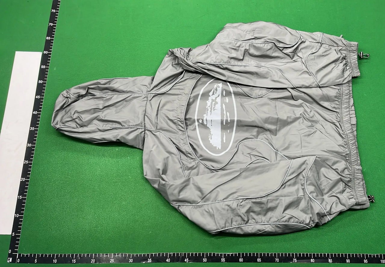 Corteiz Reflective Jackets/Hoodies - 4