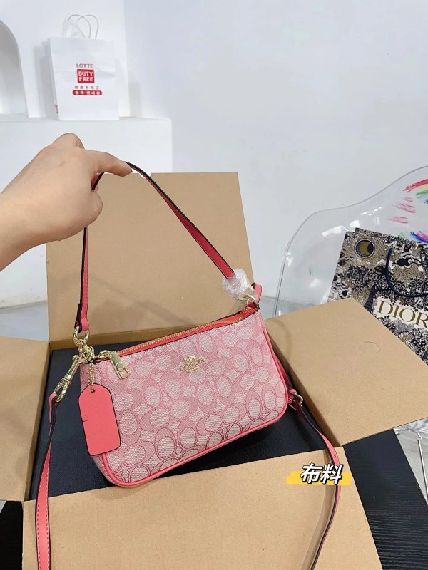 Gucci Prada Bags - 2