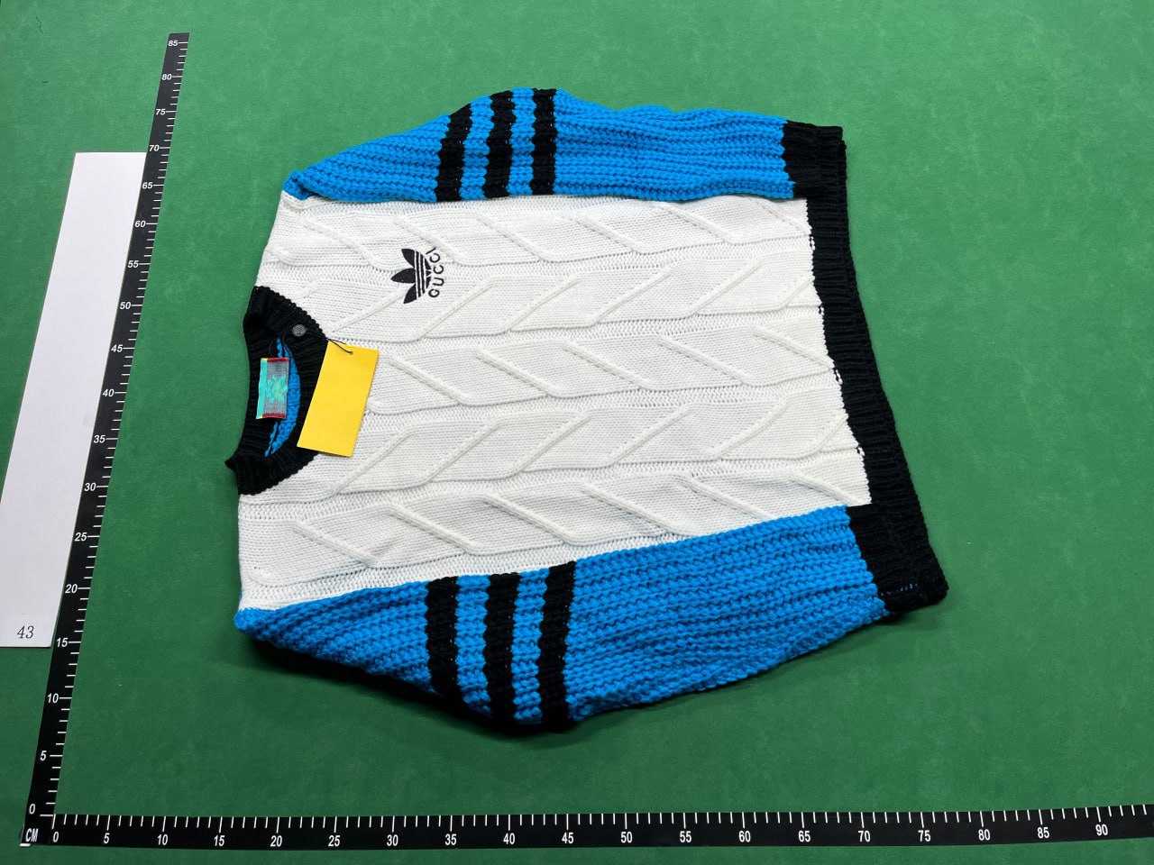 Gucci GG Supreme Sweater [1 style] - 3
