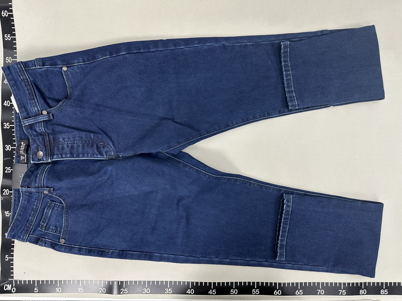 Guess Jeans - 5